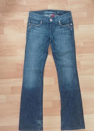 Джинсы guess со стразами 26