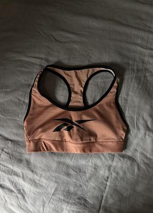 Спортивний топ reebok, розмір s, новий без бірки