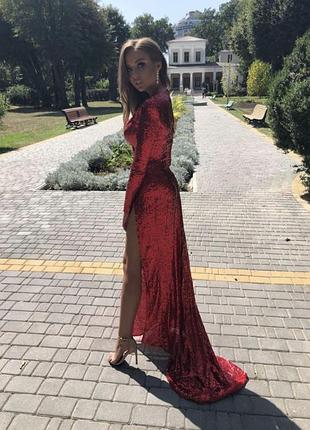 Червона вечірня максі сукня у паєтках anna bazhina
