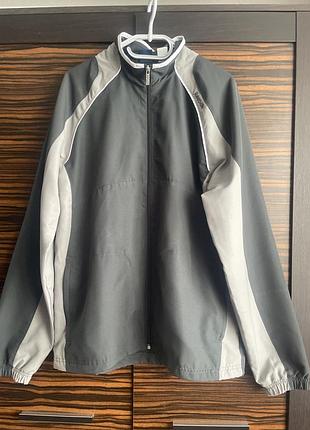 Чоловіча куртка reebok весна-літо розмір м!