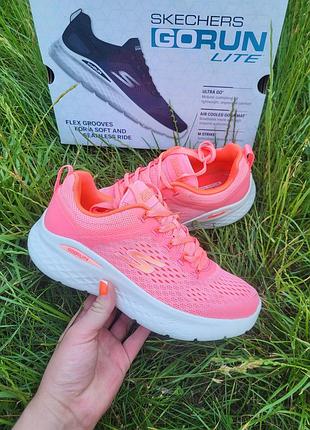 Женские кроссовки для бега skechers оригинал