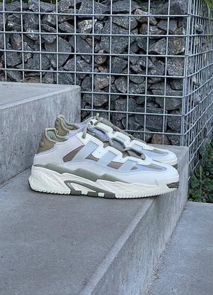 Женские кроссовки adidas niteball bone khaki адидас бойбол бежевого с хаки цветов