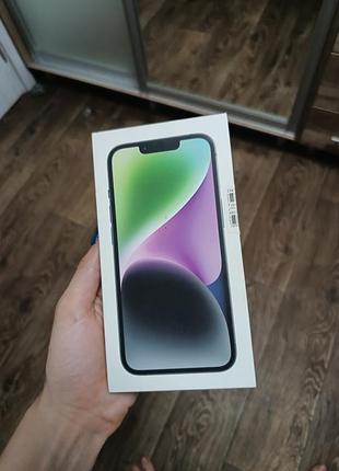Apple iphone 14 128gb midnight (новый) (снижка 4 тысячи по сравнению с официальным магазином)