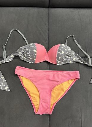 Рожевий купальник