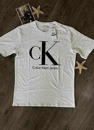 Calvin klein, футболка унісекс, оригінал, бавовна, нова з бірками.