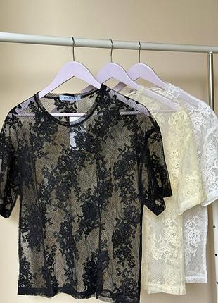 Футболка из кружева