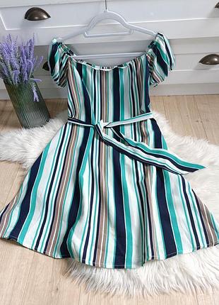 Полосатое платье от missguided, размер м