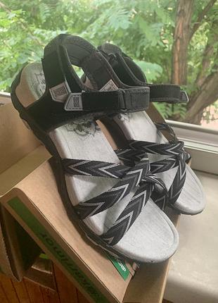 Босоніжки жіночі karrimor