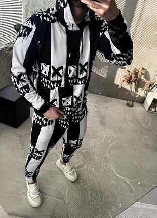 Спортивный костюм мужской