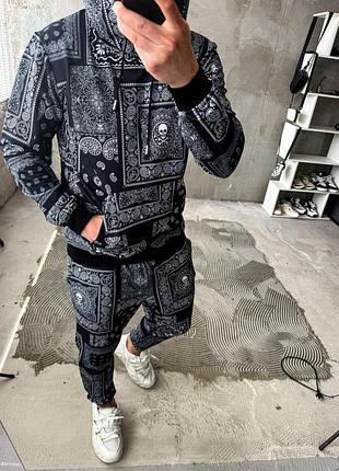 Спортивный костюм мужской