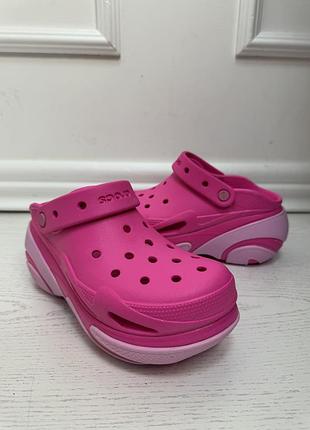 Жіночі крокси на платформі banana crocs bubble crush clog pink