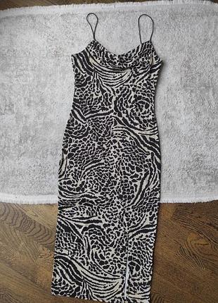 Платье миди