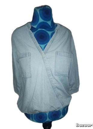 Блуза з об'ємними рукавами