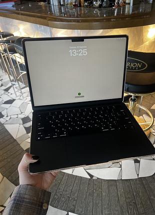 Макбук macbook air 13, midnight, 256gb, 16gb  м3. торг