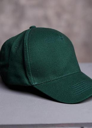 Базовая однотонная кепка унисекс регулируемая на металлической застежке