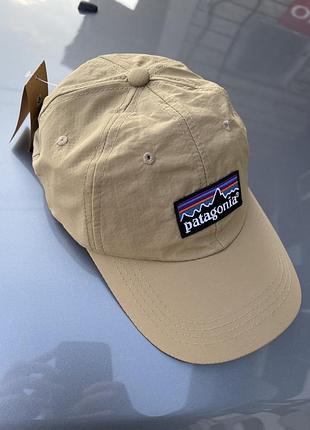 Трендовая кепка patagonia с нашивкой универсальная качественная