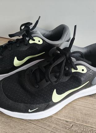 Кросівки дитячі nike Femmenine 34 розмір
(21.5см встілка)