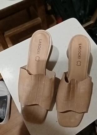 Шлепанцы кожаные 3