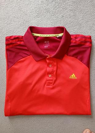 Брендова футболка поло adidas.