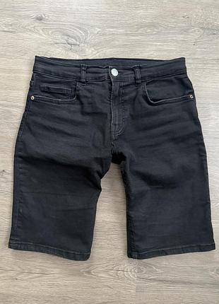 Стильні шорти для підлітка zara