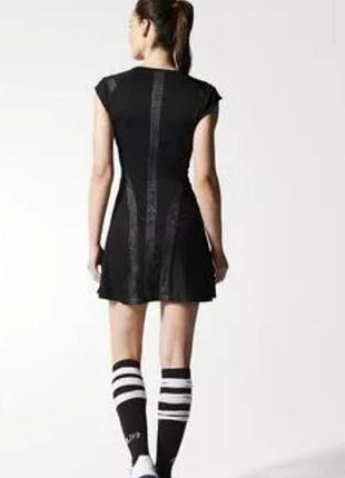 Коротка сукня adidas