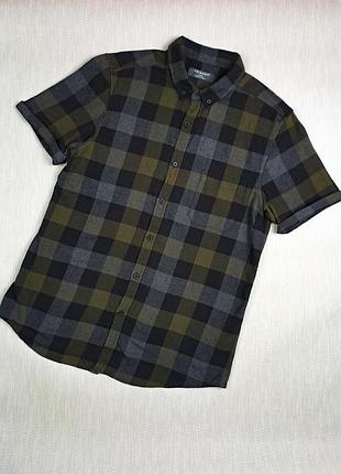 Стильная мужская рубашка