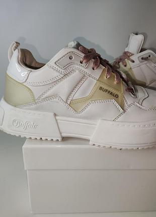 👟 buffalo 👟 10