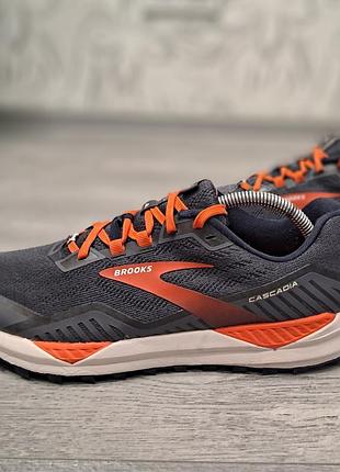 Оригінальні кросівки  brooks cascadia 15