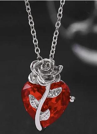 Підвіска серце з трояндою