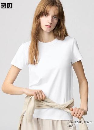 Лучшая базовая футболка от uniqlo u, размер м и l