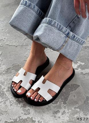 Шлепанці жіночі білі, натуральна шкіра