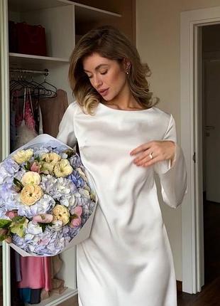 Романтична коротка сукня шовкова