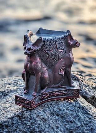 Гіпсовий свічник коти-сфінкси