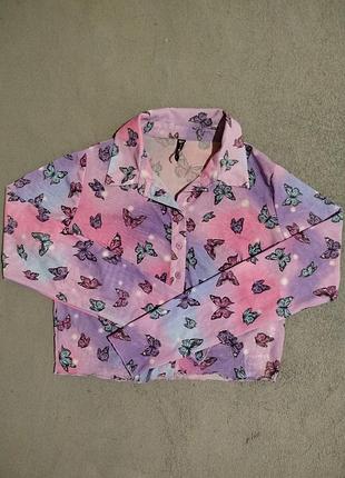 Укорочена блуза.