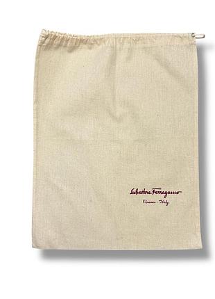 Пильовик salvatore ferragamo