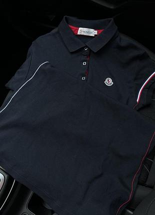 Плаття moncler