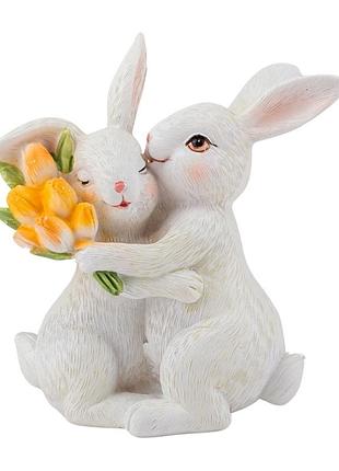 Статуетка декоративна кролики з тюльпанами 11х10 см 12007-264 полістоун