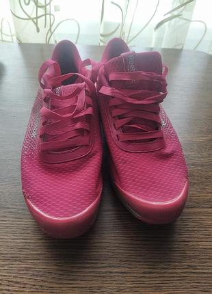 Кросівки reebok easy tone 39