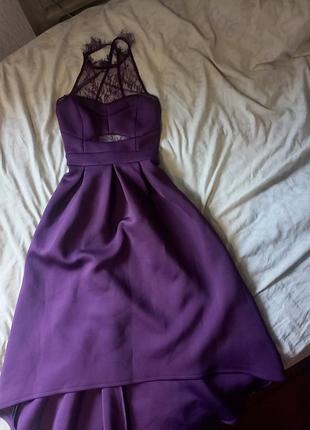 Платье в хорошем состоянии..