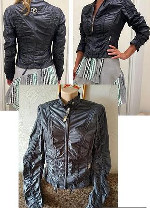 Trussardi jeans, вітровка жіноча