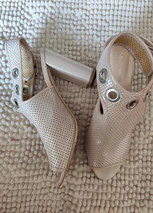 Босоніжки!!!