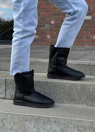 Тёплые кожаные угги на овчине, 40,5-41, унисекс, ugg