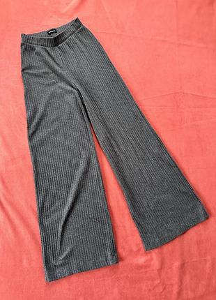Якісні палаццо брюки у рубчик