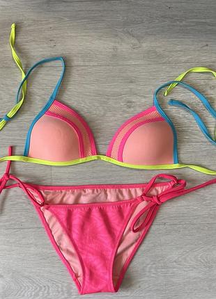 Яскравий купальник victoria secret/new look на чашку в