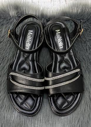 Босоножки женские mainelin черные на низком ходу 4960
