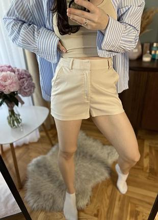 Бежевые классические шорты h&amp;m
