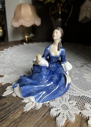 Порцелянова статуетка royal doulton  “rosalind” hn 2393