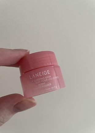 Нічна маска для губ "ягода" laneige lip sleeping mask berry