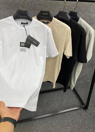 Футболка чоловіча