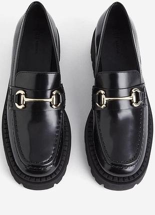 Лофери жіночі на масивній підошві 39 розмір